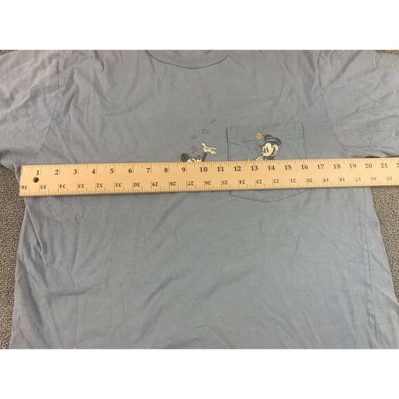 Vintage 90s Disney Store T Shirt Men M Blue Mickey Mouse Graphic Pocket Crewneck - Picture 7 of 10